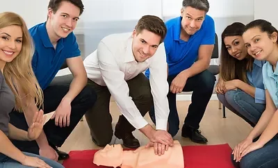 CPR Training at Home: Effectiveness and Proper Techniques