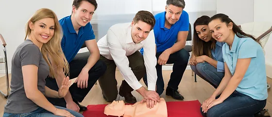 CPR Training at Home: Effectiveness and Proper Techniques